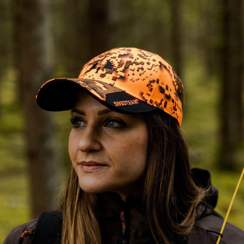 Swedteam Ridge Cap DESOLVE® Fire – Synlig for jegeren, usynlig for viltet 
